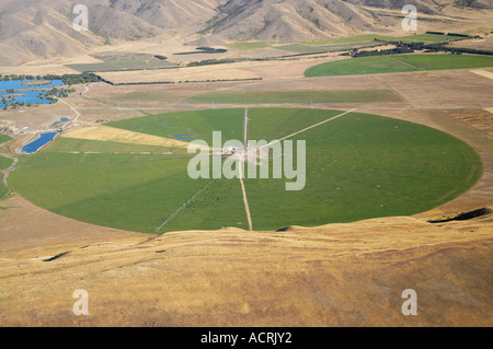 Riesige Rotary-Bewässerung-Schema in der Nähe von Twizel Mackenzie Country Südinsel Neuseeland Stockfoto