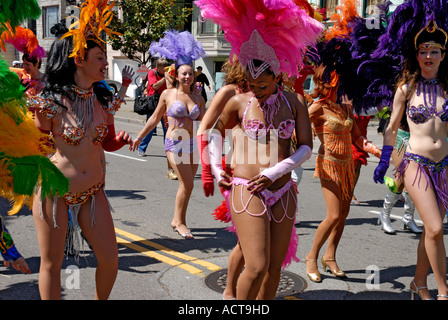 "Tanzende Mädchen, ^ Carnaval, San Francisco" Stockfoto