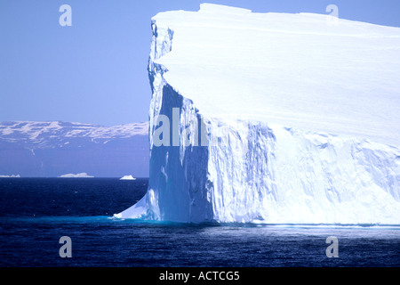 Eisberg auf West Küste von Grönland Stockfoto
