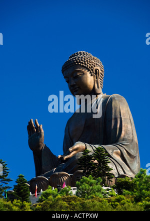 Große Buddha-Statue am Po Lin Kloster Lantau Island in Hongkong Stockfoto