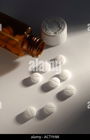 Medizin-Pillen und Pille Flasche Stockfoto