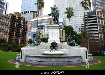 STATUE UND BRUNNEN VON CAPTAIN ARTHUR PHILLIP DER ROYAL BOTANIC GARDENS SYDNEY AUSTRALIA Stockfoto