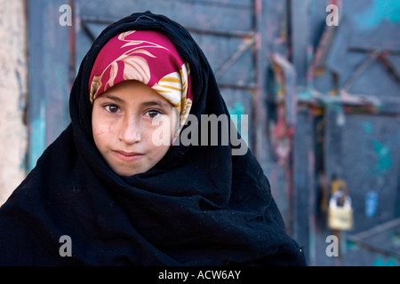 Jemenitische Kinder in die Klippe Dorf Shahara Jemen Stockfoto
