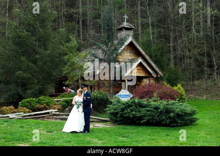 Der kleine Log Wedding Chapel in Gatlinburg, Tennessee USA Stockfoto