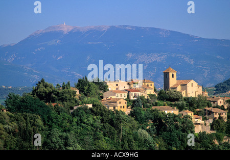 Dorf Vinsobres, Côtes du Rhône Region Rhône-Alpes, Frankreich Stockfoto