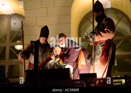 Ökumenische Passionsspiel, Via Crucis - Weg des Kreuzes, Dom von Helsinki, Senatsplatz, Helsinki, Finnland Stockfoto