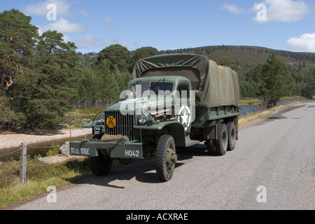 1942 40s GMC 'Jimmy' World war II 'Deuce-and-a-half' vintage amerikanischen Armee LKW, Kriegszeit zweieinhalb Tonnen Fahrzeug im Zweiten Weltkrieg, LKW des Zweiten Weltkriegs. Stockfoto