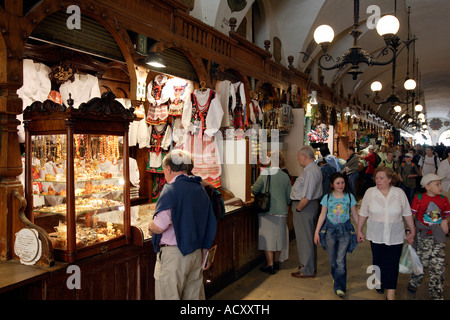 Die Tuchhallen in der Hauptmarkt, Krakau, Polen Stockfoto