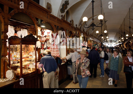 Die Tuchhallen in der Hauptmarkt, Krakau, Polen Stockfoto