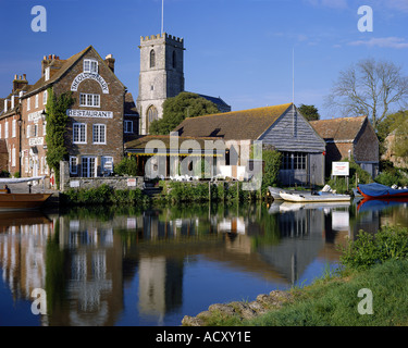 GB - DORSET: Der alte Speicher in Wareham und Fluß Frome Stockfoto