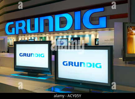 Internationals Radio- und Fernseh-Ausstellung 2006 - Grundig Flatscreen Monitore, Berlin, Deutschland Stockfoto