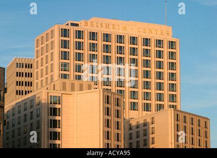 Berlin Mitte Potsdamer Platz Beisheim Turm mit Dachgeschoss Ritz Carlton Hotel mit Luxus-Appartements Stockfoto