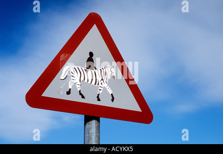 Pferd Reiter Verkehrsschild mit Zebrastreifen Stockfoto