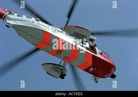 Küstenwache-Rettungshubschrauber Stockfoto