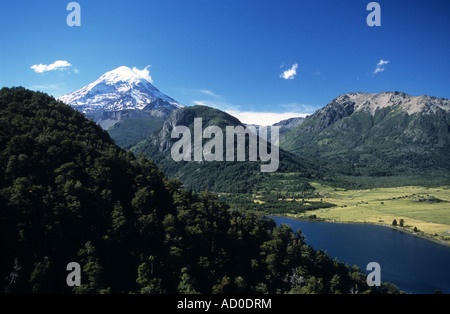 See Paimun und Lanin Vulkan Nationalpark Lanin, Provinz Neuquen, Argentinien Stockfoto