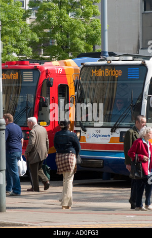 Sheffield Supertrams Stadtzentrum von Sheffield Stockfoto