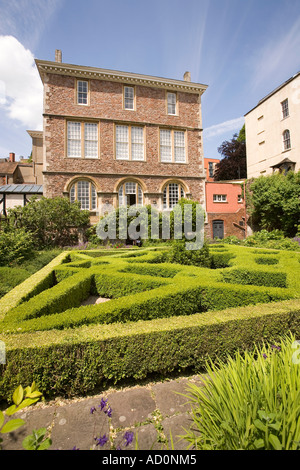 England Bristol West End Park Row Red Lodge aus dem Tudor Knoten-Garten Stockfoto