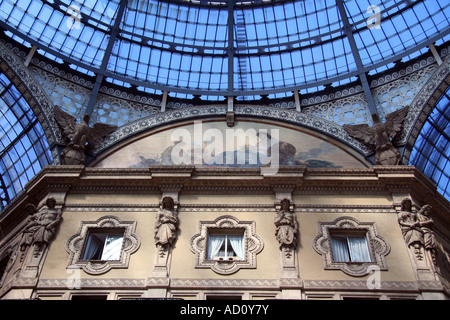 Interior Galleria Vittorio Emanuele II Milano Italia Stockfoto