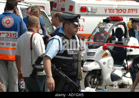 Tel Aviv Israel nach einem Selbstmord-Bomber explodierte in der Straße am 17. April 2006 9 töten vor allem Ausländer Stockfoto