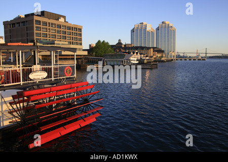 Skyline von Halifax am frühen Morgen, Nova Scotia, Kanada, Nordamerika. Foto: Willy Matheisl Stockfoto