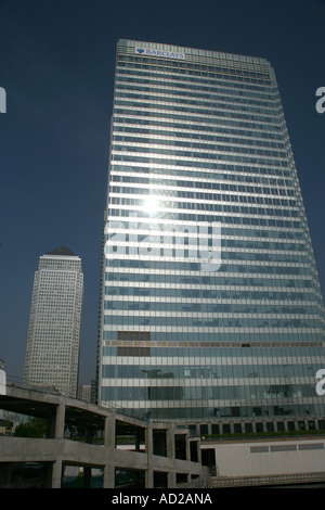 Barclays und One Canada Square im Canary Wharf, London England Stockfoto