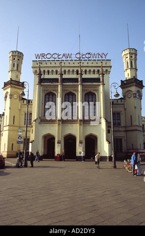 Der Hauptbahnhof Wroclaw Glowny in Wroclaw, Polen Stockfoto