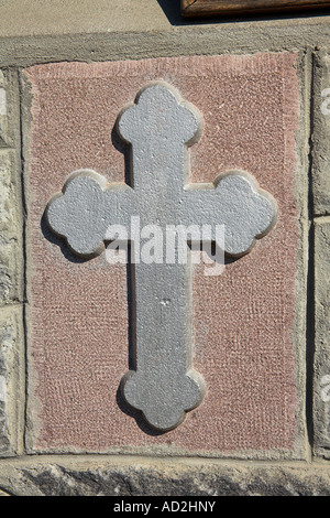 Kreuz an Wand, Verklärung griechisch-orthodoxen hölzerne Kirche, Sovata, Mures County, Siebenbürgen, Rumänien Stockfoto