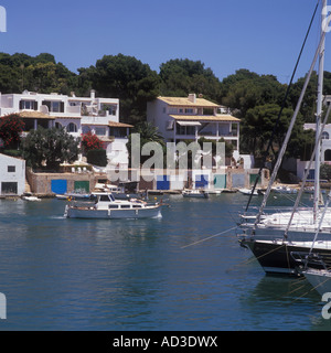 Szene in Cala d ' or Marina, Cala d ' or, Santanyi, Süd-Ost-Mallorca, Balearische Inseln, Spanien. Stockfoto