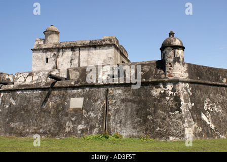 Außenwände und Guard Post, Baluarte de Santiago in der Stadt Veracruz, Mexiko Stockfoto