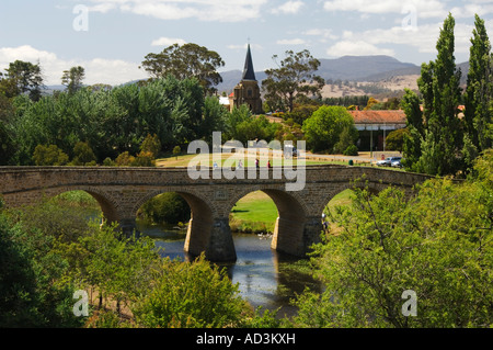 Australien-Tasmanien-Richmond-Richmond-Brücke 1831 und Richmond Kirche älteste in Australien Stockfoto