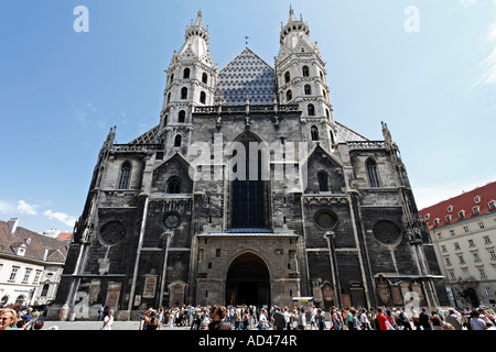 Hauptportal der Stephanskirche, Wien, Österreich Stockfoto