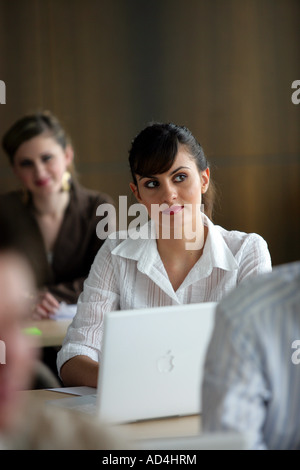 Profis, die Teilnahme an einer Präsenzschulung Handel Stockfoto