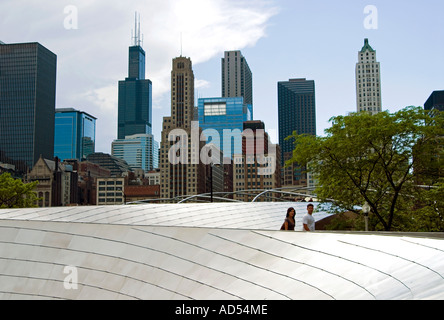 Chicagos BP Brücke / Millenium Park Stockfoto