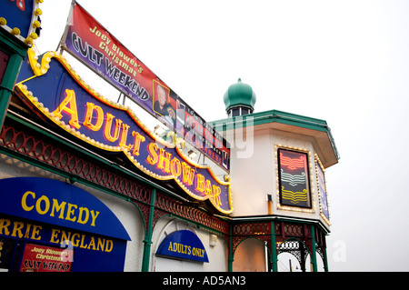 Erwachsenen-Show am Nord-Pier Blackpool Stockfoto