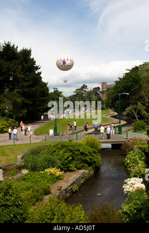 Mit Blick auf den unteren Garten, zentrale Bournemouth, Dorset, England, Vereinigtes Königreich unter in Bournemouth Eye Stockfoto