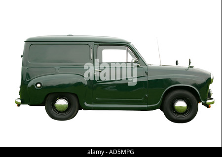 Vintage grüne Lieferwagen isoliert auf weiss mit Beschneidungspfad Stockfoto