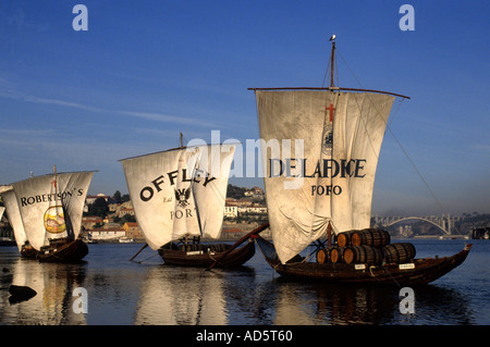 Portugal Douro Tal Portwein Vila Nova De Gaia Schiff Segelboot Stockfoto