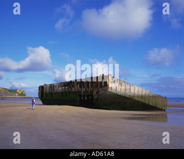 Mulberry Harbour Arromanches und Gold Beach D Day Landungen Calvados Normandie Frankreich Stockfoto