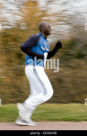 Bild CREDIT DOUG BLANE Nike Milton Keynes Halbmarathon laufen Stockfoto