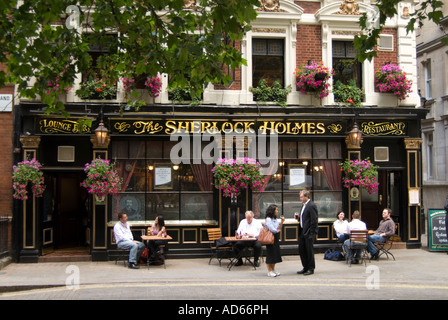 Die Sherlock Holmes Pub London England UK Stockfoto