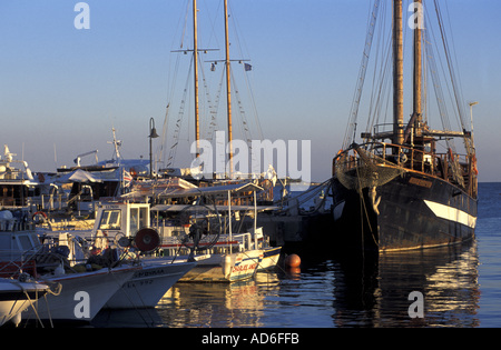 ZYPERN STADT PAPHOS HAFEN Stockfoto