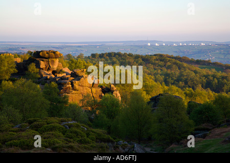 Blick Richtung Menwith Hill bei Brimham Rocks North Yorkshire England Stockfoto