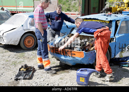 Mechanische tuning Automotor für Folkrace eine Art Banger racing in Torslanda Rennbahn Göteborg Schweden Stockfoto