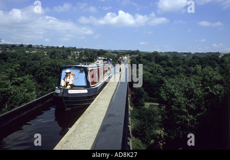 15-04 Kreuzung Pontcysyllte Aquädukt auf dem Llangollen Canal in der Nähe von Llangollen, Denbighshire, Wales, Großbritannien Stockfoto