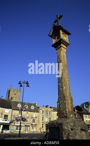 Der Market Cross, Stow-on-the-Wold, Gloucestershire, England, Vereinigtes Königreich Stockfoto