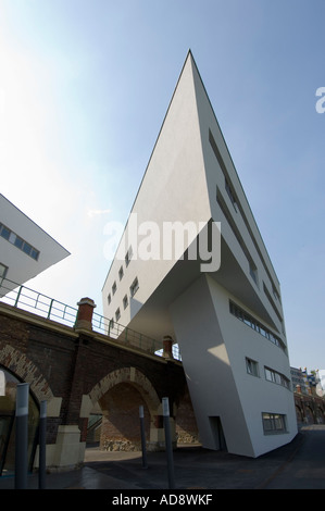 Zaha Hadid am Donaukanal Stockfoto