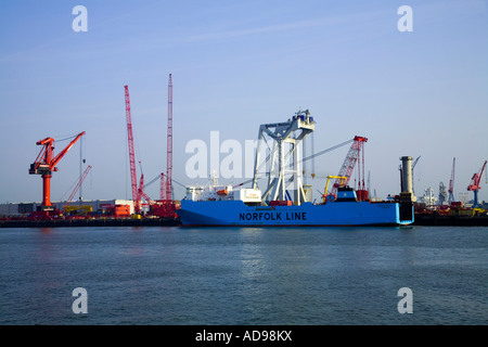 Rotterdam kommerzielle Schifffahrt Hafen in Holland Stockfoto