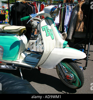 Roller für den Verkauf in einem Londoner Markt Stockfoto