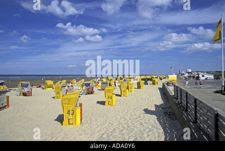 Liegestühle am Strand von Duhnen, Cuxhaven, Deutschland, Niedersachsen, Cuxhaven Stockfoto