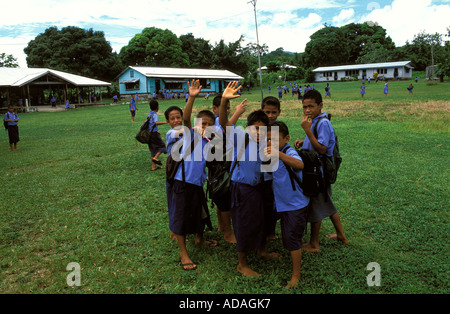 Samoa-Gruppe von jungen in Schuluniformen Stockfoto